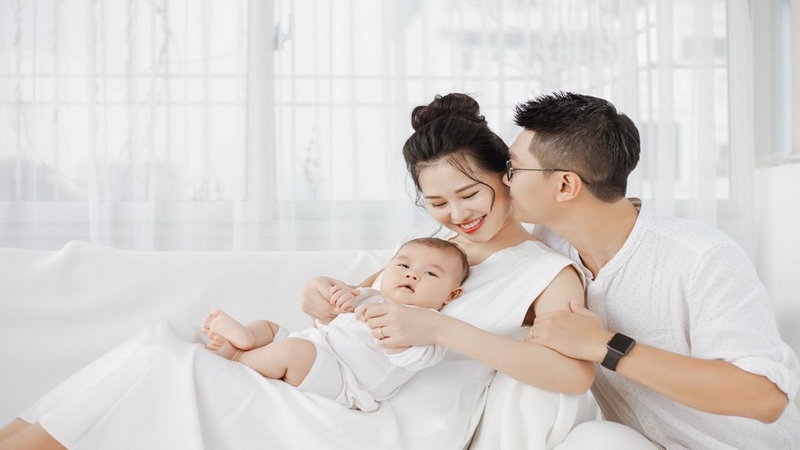 chồng 1997 vợ 2001 sinh con năm nào hợp